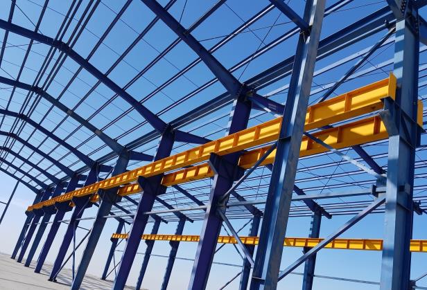 Bolted steel warehouse frame